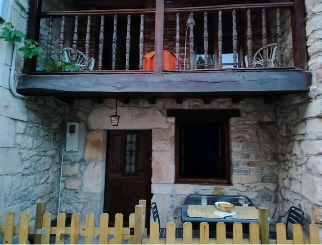Casa Toy Villa ยาเนส ภายนอก รูปภาพ